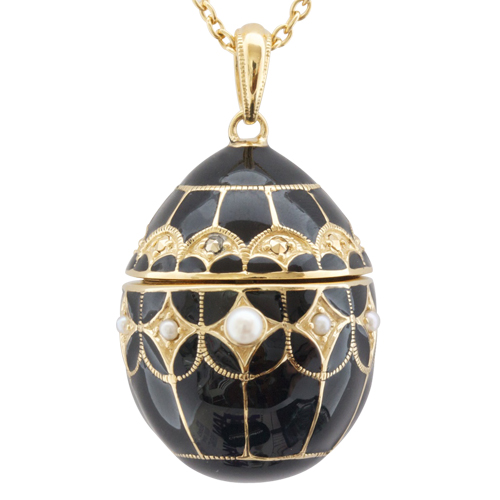 SJ Jewels' enamelled and bejewelled pendant