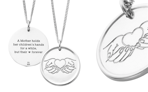 Fabuleux Vous’ My Mother pendant