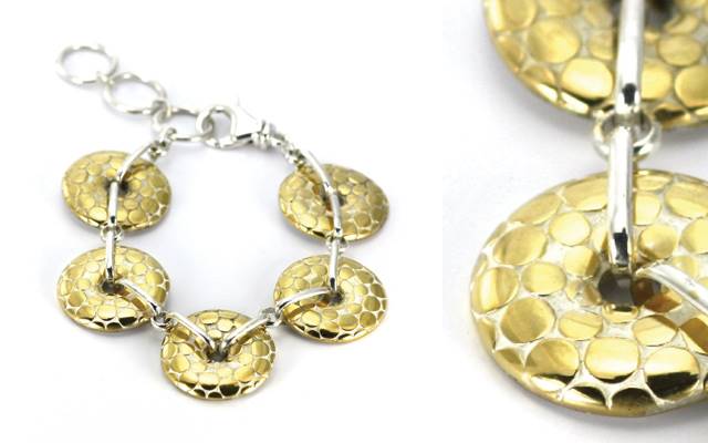 Indiri's bracelet
