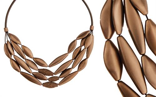 Dansk Smykkekunst's necklace