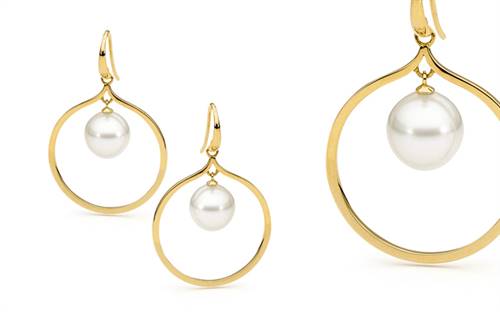 Allure South Sea Pearls’ hoop style hook earrings.