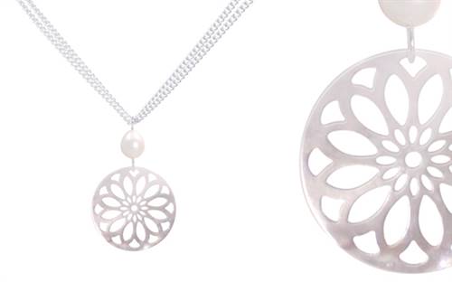 Fabuleux Vous’ Mère White sterling silver and pearl necklace