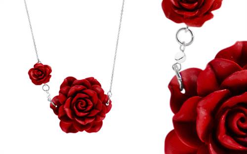 Fabuleux Vous’ Garden of Eden red necklace