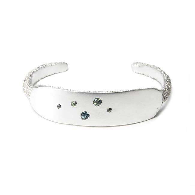Shield Cuff, Welfe