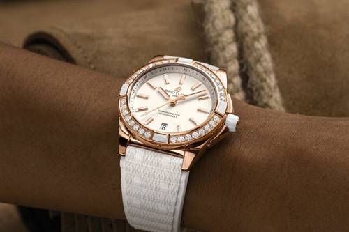 Breitling recently released its first watch bearing artisanal gold and lab-created diamonds, the Super Chronomat Automatic 38 Origins.