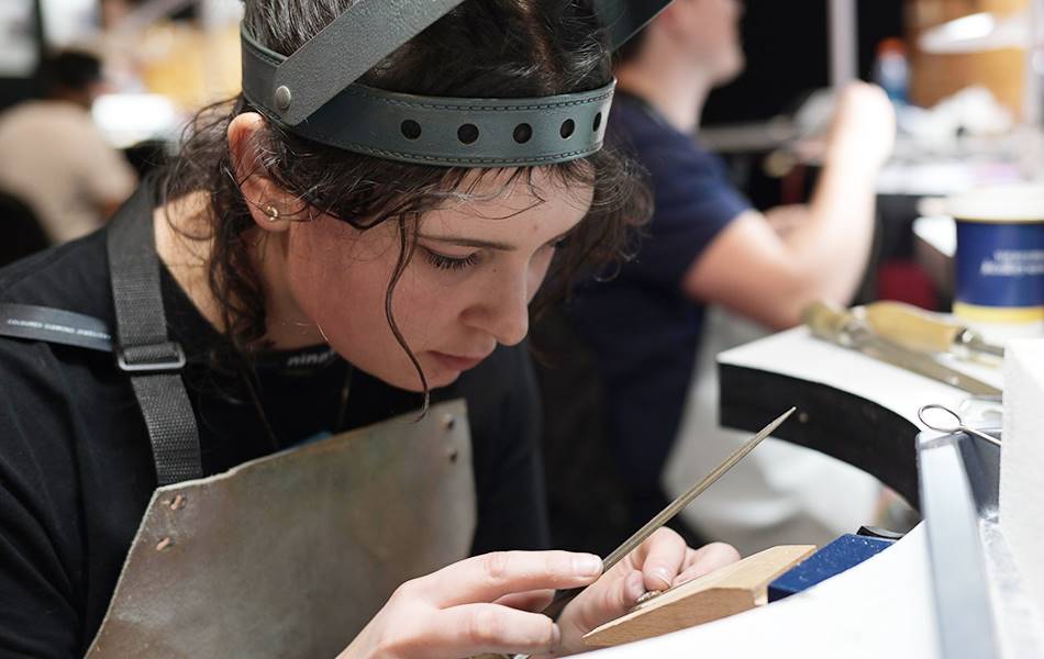 Australia’s retail buying groups have come together to address a shortage of apprentices in the trade and advance the local jewellery industry. | Image: The Bench Challenge, International Jewellery Fair 2024