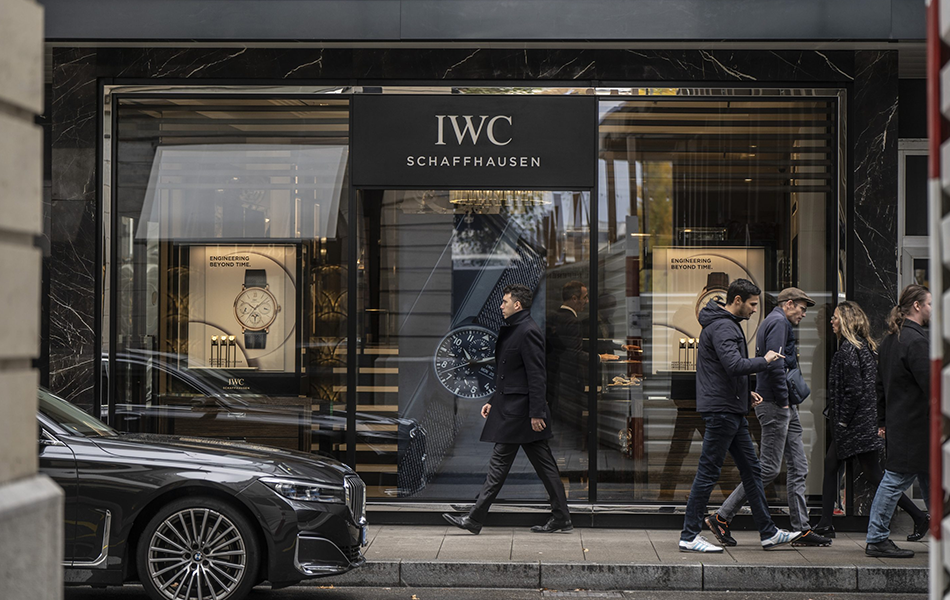 Swiss luxury goods company Richemont has reported strong sales over the past financial year, driven by an impressive performance from jewellery brands. | Source: Bloomberg/Jose Cendon
