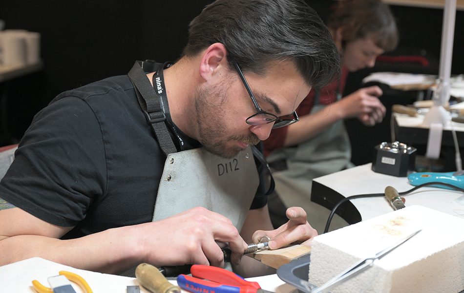 Progress has been made in the campaign for improved support for Australia’s jewellery apprentices after a meeting between industry representatives and the government.