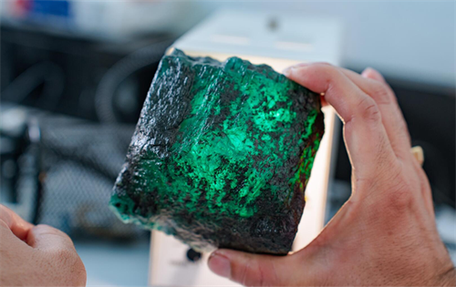 A 6,620-carat emerald, named the Pilala - and known for its intense fluorescent colour and transparent clarity - helped garner $USD24.8 million in sales at auction in Dubai last month. | Source: Grizzly Mining