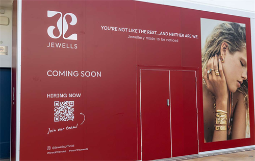 Billionaire retail boss Brett Blundy has opened seven stores as part of the launch of a new fine jewellery chain. | Source: Kent Online/Bluewater