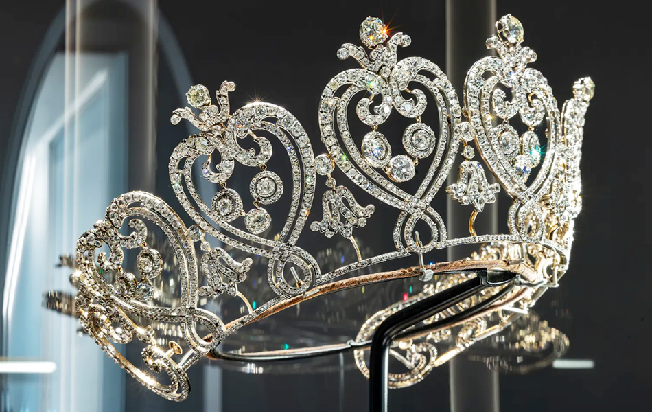 A rare collection of more than 350 Cartier pieces, many with historical significance, is on display in London. | Source: Tatler/Peter Kelleher