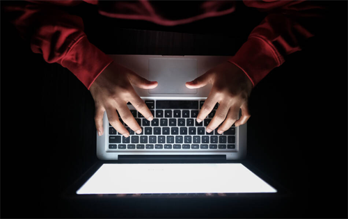 As the anticipation builds for the International Jewellery Fair in Sydney in August, event organisers are once again warning the industry to be wary of online scammers. | Source: Vista Create