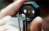 The world’s largest diamond-producing company, the De Beers Group, has reported a loss in the first half of the financial year as market pressures continue to take a toll. | Source: De Beers