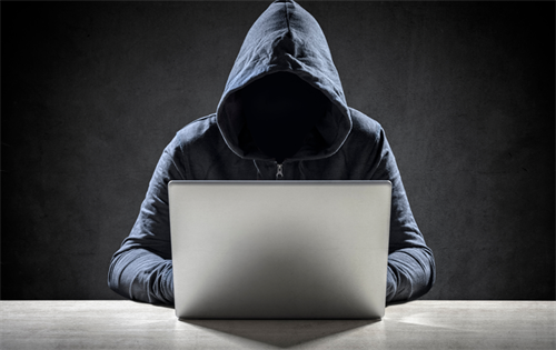 Digital retail scammers are a plague on the Australian jewellery industry.