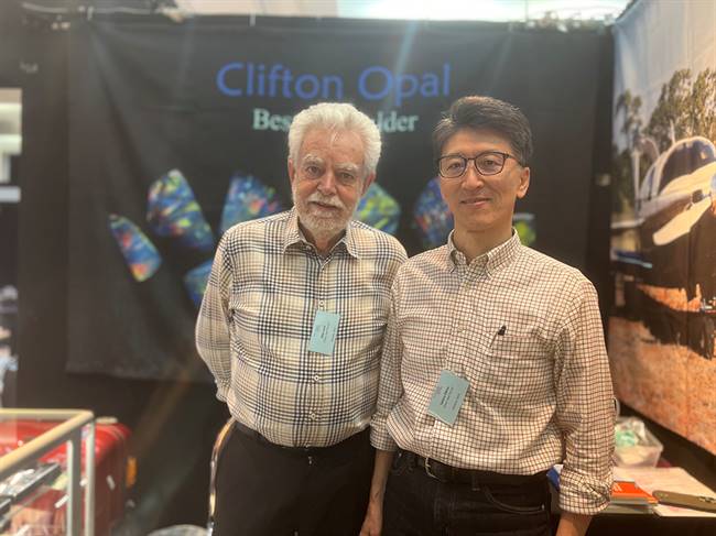 Max Lane and Satoru Ebina of Clifton Opal.