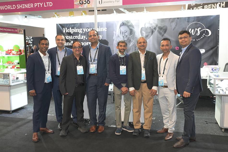 World Shiner showcases new products at the Sydney Fair.