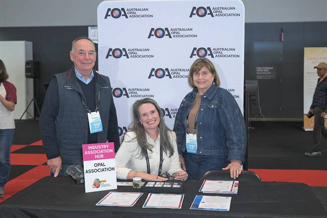 The Australian Opal Association is spreading the word about the national gemstone.