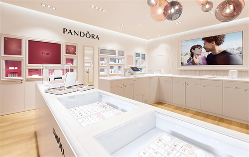 The world’s largest jewellery brand, Pandora, recorded a minor rise in jewellery sales during the second quarter of the financial year. | Source: Outlet City