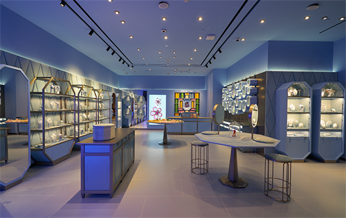 Your store is like a stage, and the layout is the script. If you want customers to stay engaged and excited, you must create an environment that draws them in and keeps them moving.