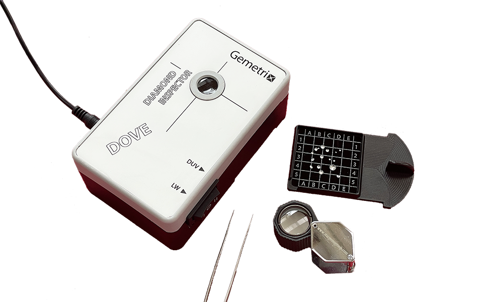 Earlier this year, Gemetrix announced the launch of the Dove, a tool used to distinguish between natural and synthetic diamonds. Six months later, the reception to the Australian-made lightweight diamond tester has been overwhelmingly positive. | Source: Gemetrix