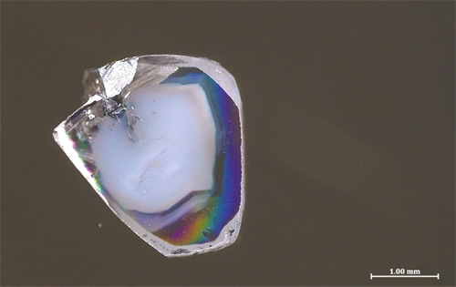 Researchers have identified a pair of diamonds, found side-by-side, with inclusions that suggest the stones originated from entirely different chemical environments. | Source: Scientific American
