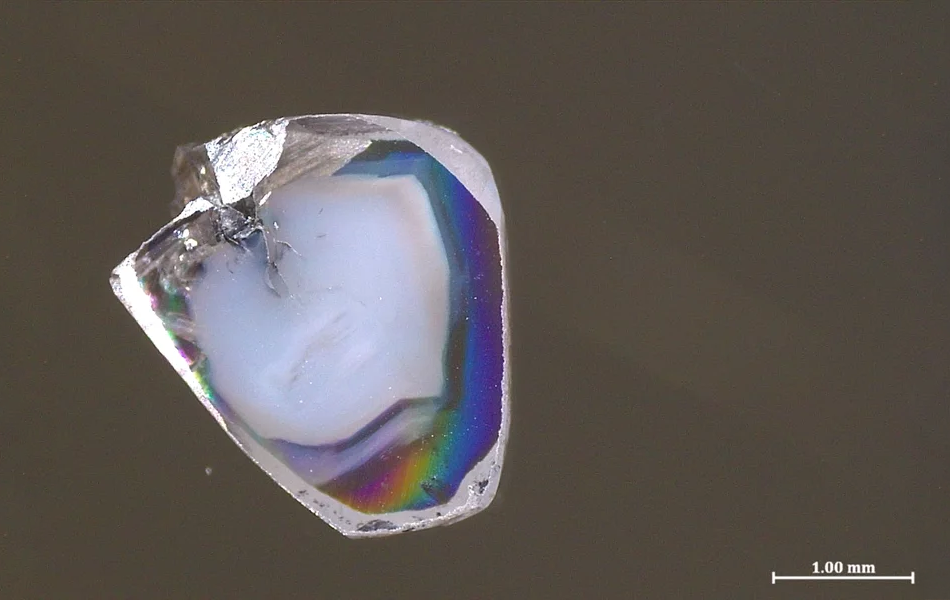 Researchers have identified a pair of diamonds, found side-by-side, with inclusions that suggest the stones originated from entirely different chemical environments. | Source: Scientific American