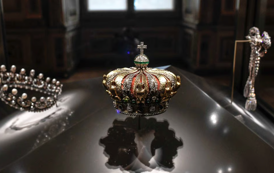 The crown of Empress Eugénie is displayed at the Louvre Museum in January 2020. French media reported the crown had been recovered after the robbery on Sunday, but suffered damage. | Source: CNN/Stephanie de Sakutin/AFP/Getty Images