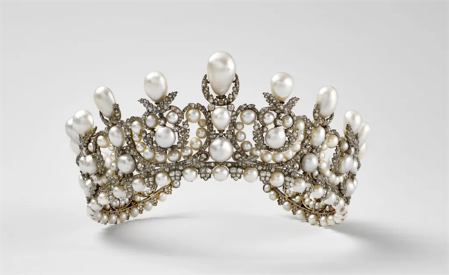 A tiara worn by the Empress Eugenie, wife of Napoleon III, was taken.