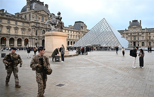 As the dust continues to settle following the stunning jewellery robbery at the Louvre Museum in Paris in October, the hunt for France’s missing Crown Jewels remains alive. | Source: Arise News
