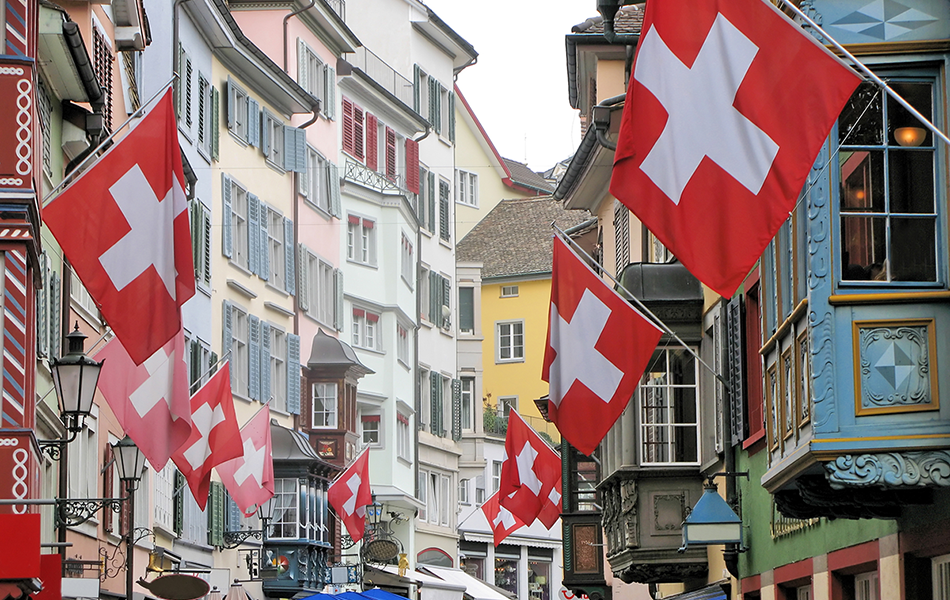 An agreement has reportedly been reached between the US and Switzerland for a lower tariff rate – a welcome announcement for the broader luxury watch industry. | Source: Shutterstock
