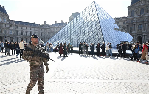Four additional suspects have been arrested in connection with the audacious jewellery heist at the Louvre Museum in Paris. | Source: CTV News/AP Photo/Emma Da Silva