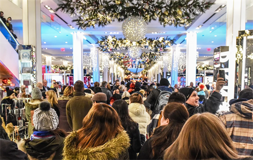 Industry forecasters are anticipating strong holiday sales for Australian retailers, with shoppers expected to spend heavily during the all-important trading period. | Source: Inc/Getty Images