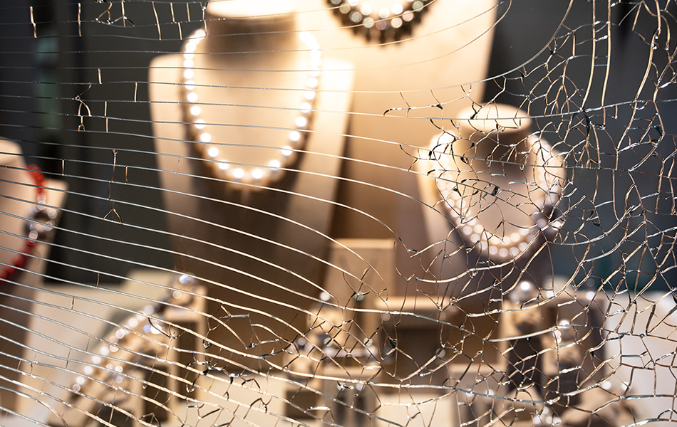 Recent research has highlighted a troubling spike in crime targeting retail businesses in New South Wales. | Source: Shutterstock