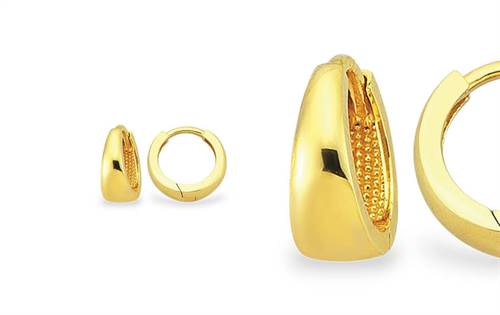 Best-selling tapered design in 9ct or 18ct gold. Refined silhouette, sits neatly on the ear. Versatile, dependable staple with broad appeal.