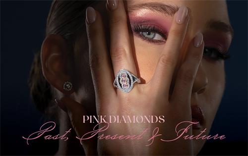 Nothing seems to ignite that fire quite like a pink diamond. | Source: Calleija