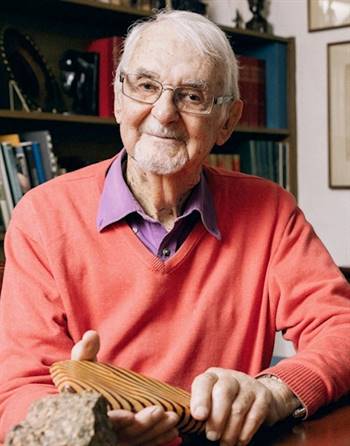 Ewen Tyler AM (1936–2025) was known as ‘the father of Australian diamonds’, credited with discovering all three of Australia’s diamond mines – the Argyle and Ellendale in WA,  and Merlin in the Northern Territory. 