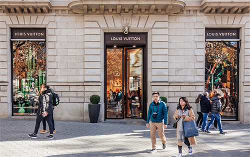 Luxury leader Louis Vuitton Moët Hennessy (LVMH) has reported a decline in revenue among its jewellery and watch brands during the first quarter of the financial year. | Source: Shutterstock