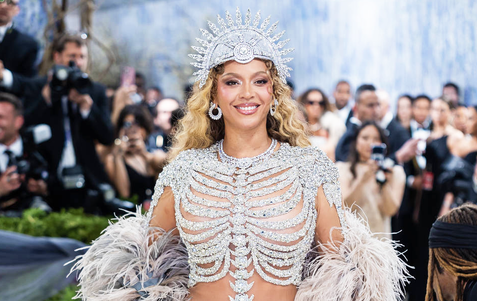 The 2026 Met Gala red carpet featured its typical extraordinary jewellery and diamond pieces, with Beyoncé standing out among the attendees this year. | Source: Riviera Radio/Getty