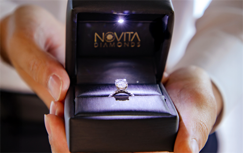 In the UK, the Advertising Standards Authority (ASA) published a ruling on two jewellery retailers for marketing lab-created diamond jewellery without an explicit qualification. | Source: Novita Diamonds