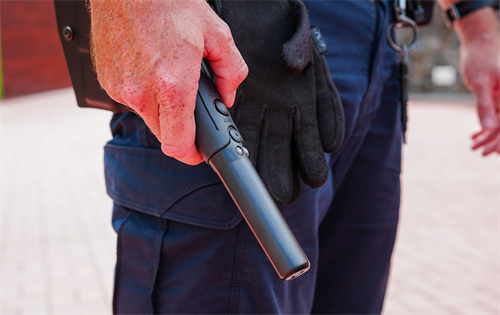 Police in New South Wales are now permanently authorised to use handheld metal-detection wands in shopping centres and public areas to improve safety. | Source: Pulse Tasmania/Josh Goodyer