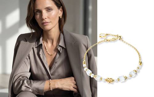 18ct gold-plated silver with freshwater pearls and natural stones — elegant, award-winning design. | Source: Coeur de Lion