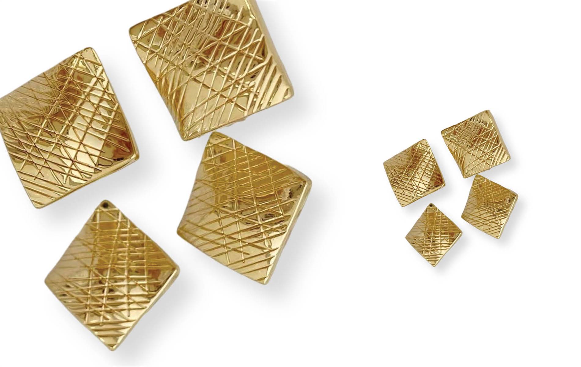 Shenzhen manufacturer — silver, gold and platinum fine jewellery, wholesale and one-stop sourcing. | Source: Taizhou Nine’s Import & Export Trading Co.