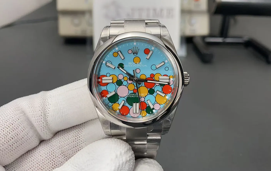 A fascinating new report has highlighted the increasing sophistication of counterfeit luxury watches. | Source: WIRED