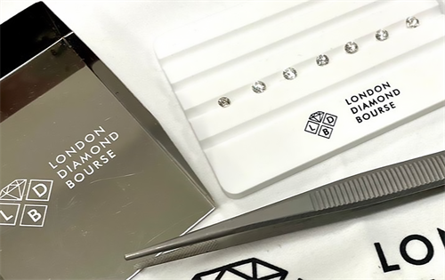 The debate around the terminology of lab-created diamonds has continued, with the London Diamond Bourse joining the chorus calling for ‘synthetic’ to become standard nomenclature. | Source: London Diamond Bourse