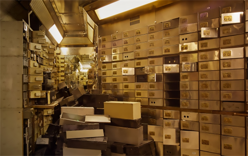 An unusual controversy has erupted after plans for a stylised bar after one of the world’s most famous jewellery thefts. | Source: Camden New Journal