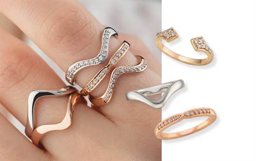 Customisable wedding bands — mix metals, textures and styles to create your perfect layered look. | Source: Becks