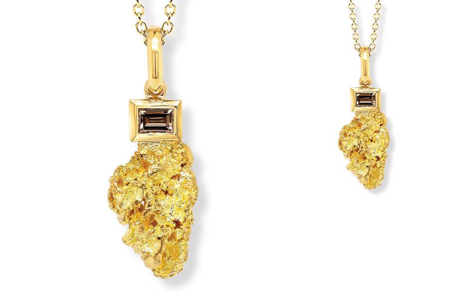 18ct gold pendant - natural Australian gold nugget with emerald-cut Argyle champagne diamond, uniquely Australian. | Source: Ellendale Diamonds
