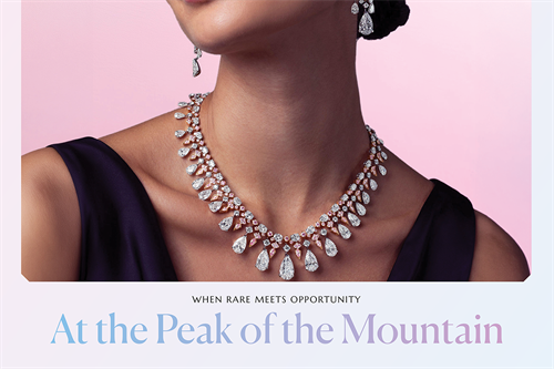 Many fancy colour diamonds also have fascinating histories, and this context can drum up additional interest among collectors. | Source: David Morris