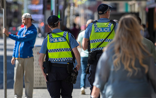 Concerning data compiled in New South Wales and Victoria have highlighted the prevalence of crimes targeting retail businesses. | Source: Shutterstock