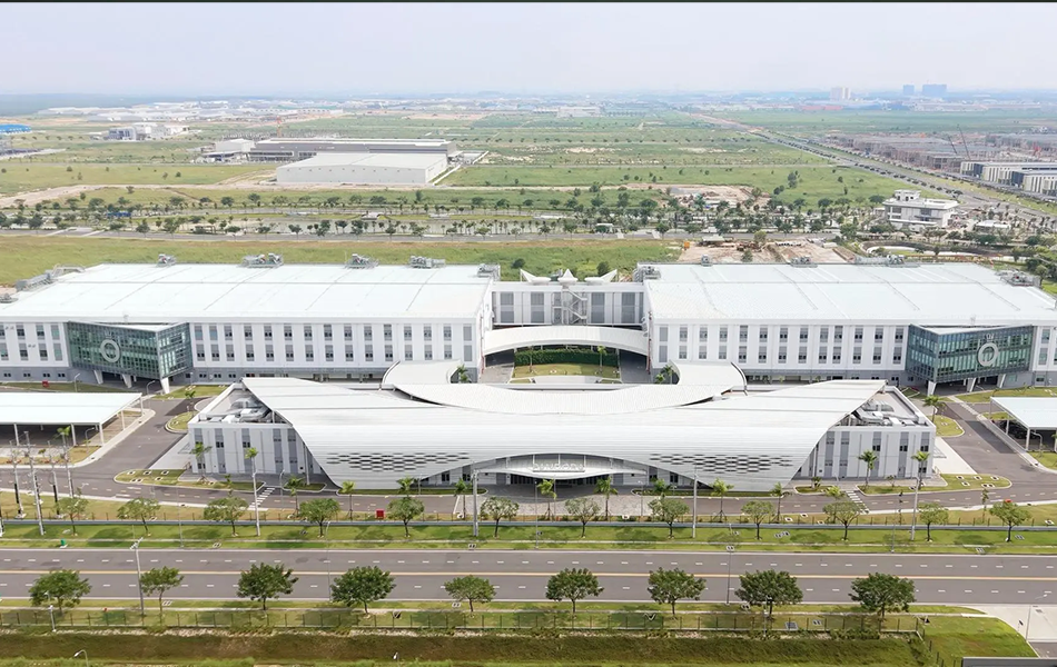 The world’s largest jewellery brand, Pandora, has opened a new jewellery factory in Vietnam, its fourth global facility and first outside Thailand, to support its international expansion. | Source: Pandora
